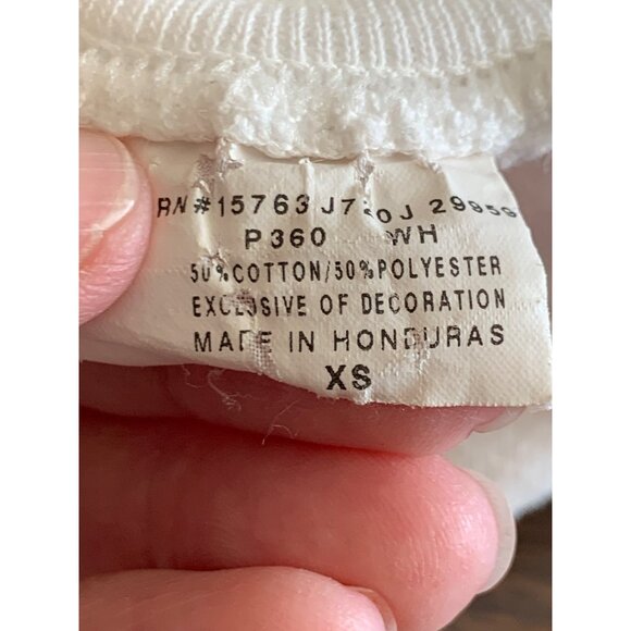 White Sweatshirt Pink Mini Heart Design Size XS Toddler Preowned - Picture 8 of 11